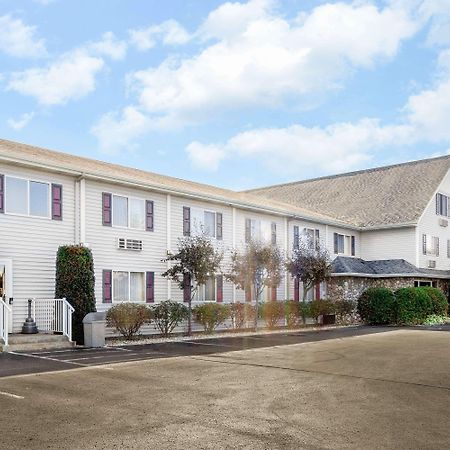 Hotel Super 8 By Wyndham St. Ignace Exteriér fotografie